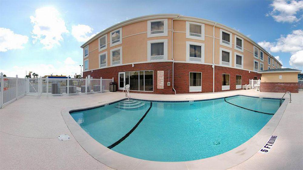 Clarion Pointe Hinesville Near Fort Stewart 외부 사진