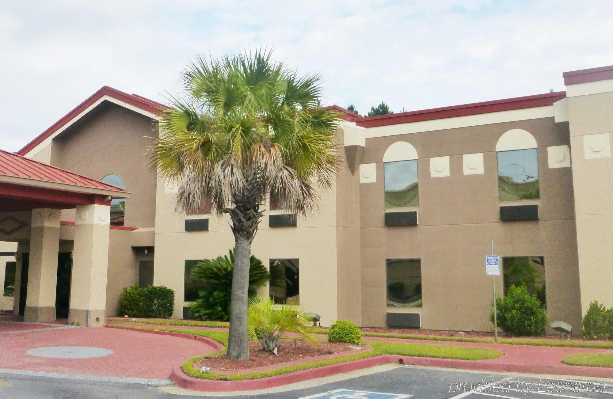 Clarion Pointe Hinesville Near Fort Stewart 외부 사진